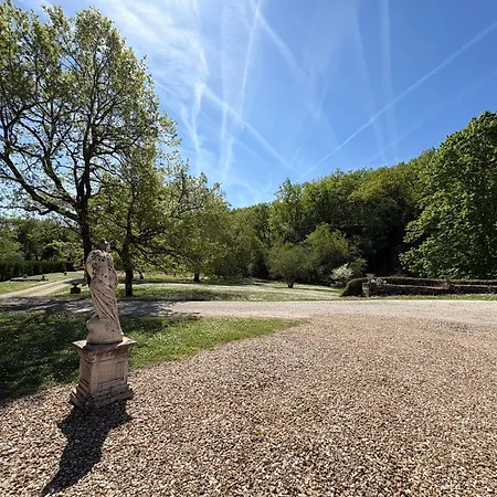 Chateau De Briand *